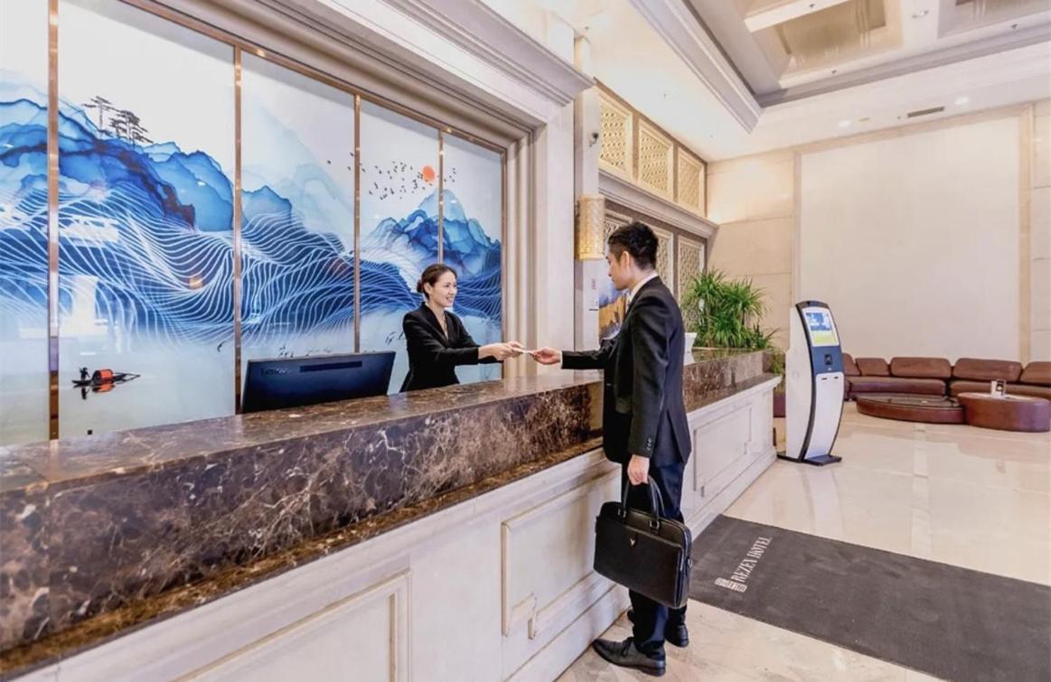 Guangzhou Nuomo International Hotel-Canton Fair Free Shuttle Bus Exterior photo